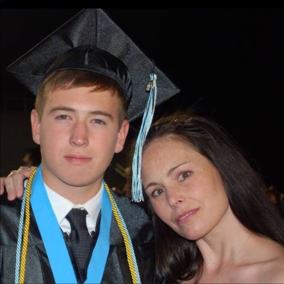 Why Do I Posh? Hello, I'm Kristin 💕🐾💕 - Picture 13 of 16